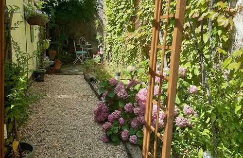Le Dorat Apartment | Apartment 1 a lovely 1 bed flat with garden and parking. No fees.