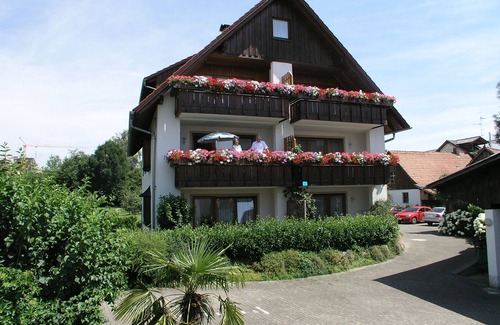 Wasserburg Apartment | Apartment '1' with Private Terrace, Shared Garden and Wi-Fi