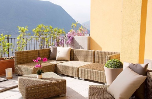 Sala Comacina Apartment | APARTMENT 1 RESIDENCE SALA COMACINA with pool & spa by Italian Apartments.