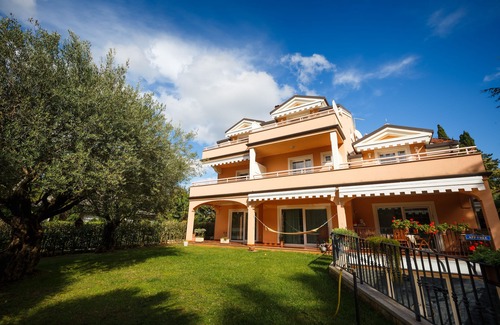 Novigrad Apartment | Apartment 101 in Villa Baissero, 40m from the beach