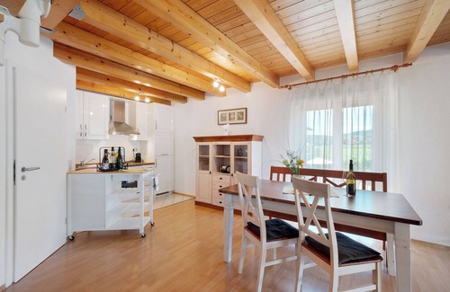 Oberrotweil Apartment | Apartment '2, 65 Qm, Balkon' with Shared Pool, Private Terrace and Wi-Fi