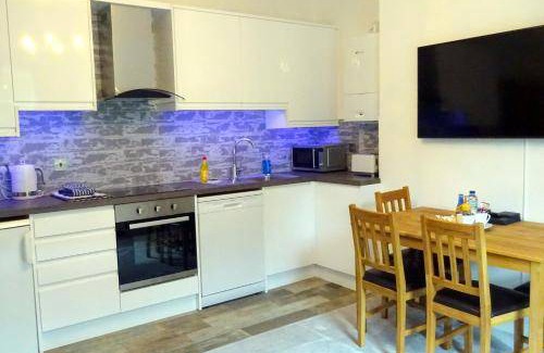 Matlock Bath Apartment | Apartment ∙ 2 bedrooms ∙ 4 guests