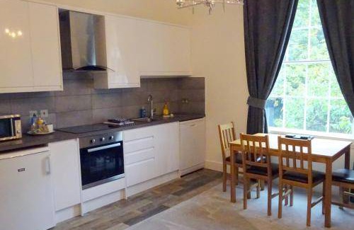 Matlock Bath Apartment | Apartment ∙ 2 bedrooms ∙ 4 guests