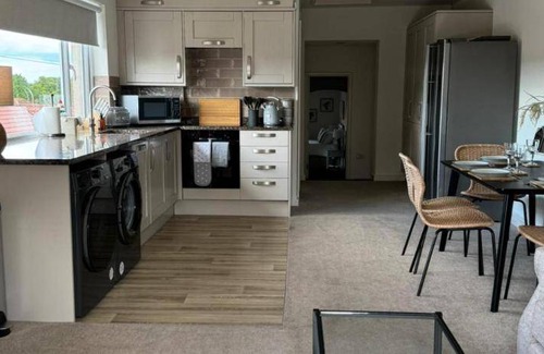 Keynsham Apartment | Apartment ∙ 2 bedrooms ∙ 3 guests