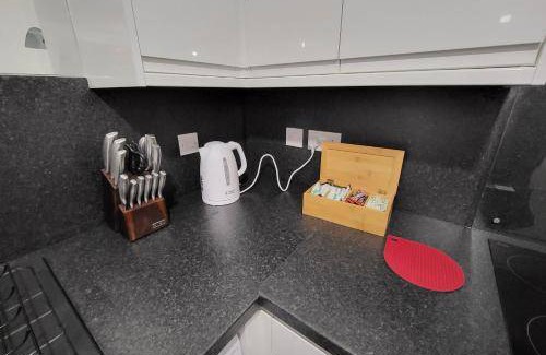 Plumstead Apartment | Apartment ∙ 2 bedrooms ∙ 5 guests
