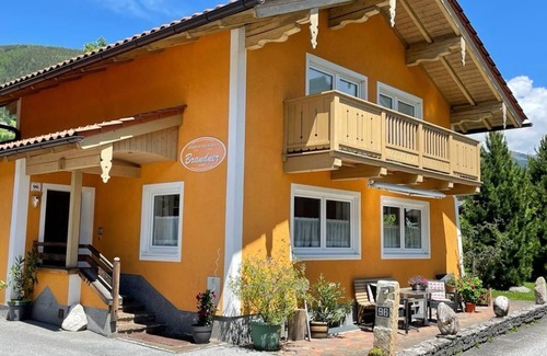 Muhlbach im Pinzgau Apartment | Apartment/2 bedrooms/shower or bath, WC - Appartements und Ferienhaus Brandner