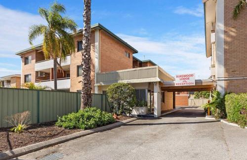 Rivervale Hotel | Apartment 2 Burswood
