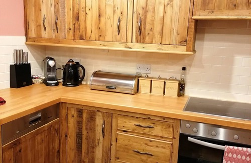 Macclesfield Apartment | Apartment 2 Sleeps 3 (1Bedroom)