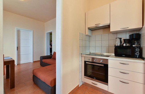 Koromacno Apartment | Apartment 2334/111879 (Istria - Koromačno), 20m from the beach