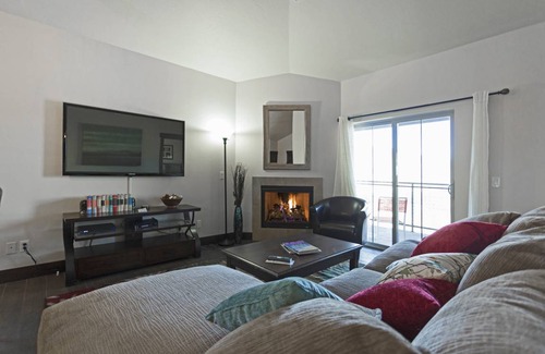 Bear Hollow Village Apartment | Apartment ∙ 3 bedrooms ∙ 7 guests