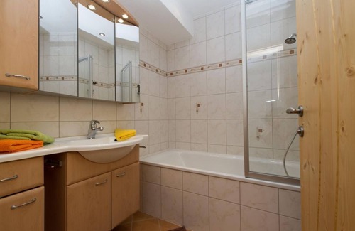 Unterberg Other | Apartment/3 bedrooms/bath, WC - Haarlehenbauer, farm