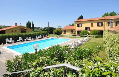 Cecina Apartment | Apartment 3 countryside with wi-fi, swimming pool, grill, ideal for sea and art cities
