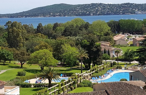 Les Restanques Apartment | Apartment 36m2 sleeps 4 Terrace sea viewnThe Parks of GrimaudnAir conditioning
