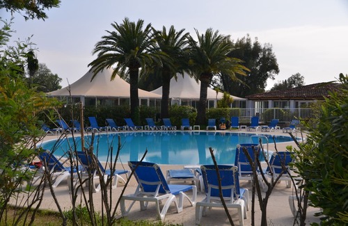 Les Restanques Apartment | Apartment 36m2 sleeps 4 Terrace sea viewnThe Parks of GrimaudnAir conditioning