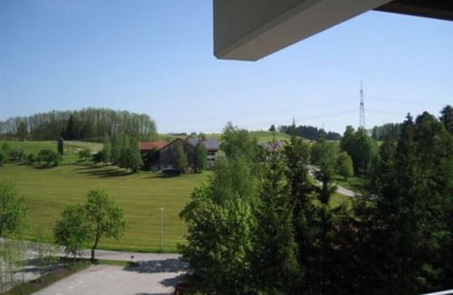 Fuessen Apartment | Apartment 39 Füssen-Weißensee with indoor swimming pool, tennis court, mini golf and much more.