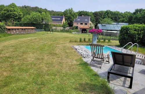 As House | Apartment 4 bedrooms, 6 beds, 2 bathrooms, livingroom, kitchen toilet
