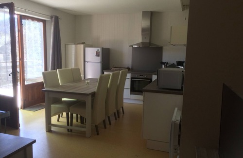 Ax-les-Thermes Apartment | Apartment 55m2 in chalet at AX 3 domaines - 3mn from the slopes, Large terrace
