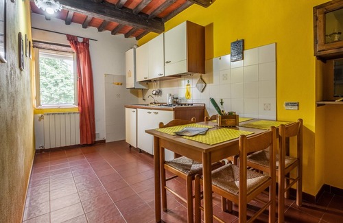 Pereta Apartment | Apartment "Agriturismo La Pieve - Mimose" with Shared Pool, Shared Garden & Wi-Fi