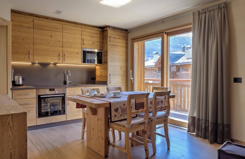 Livigno Apartment | Apartment 'Abete' with Mountain View, Shared Garden and Wi-Fi