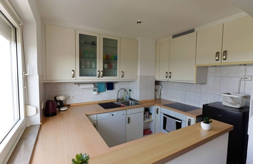 Weinheim Condo | Apartment above the mountain road