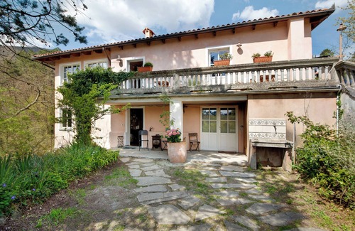Carro Apartment | Apartment 'Agriturismo Il Filo Di Paglia' with Mountain View, Shared Garden and Wi-Fi