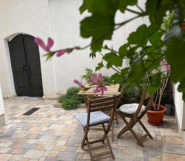 Old Town Apartment | Apartment Ajna