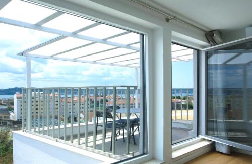 Linda-a-Velha Apartment | Apartment Ajuda Tagus River View