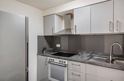 Ludwigsvorstadt-Kliniken Apartment | Apartment 'Aldars 2' with Balcony, Wi-Fi and Air Conditioning