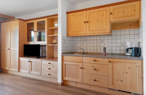 Aldino Apartment | Apartment 'Aldeinerhof 3' with Mountain View, Shared Terrace and Wi-Fi