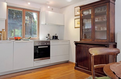 Bad Waldsee Apartment | Apartment 'Allgaierarthaus' with Private Terrace, Shared Garden and Wi-Fi