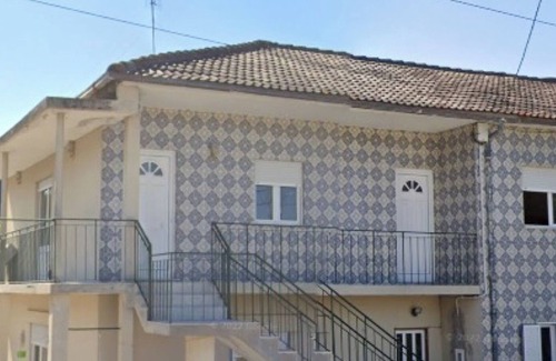 Gouveia House | Apartment 'Alojamento D Duarte T1' with Mountain View, Balcony and Wi-Fi