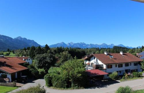 Berghof Apartment | Apartment Alpenblick 5, Halblech im Allgäu, Bergblick pur - NEUERÖFFNUNG!