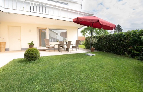 Oberreitnau Apartment | Apartment 'Alpenblick 5' with Mountain View, Private Terrace and Wi-Fi