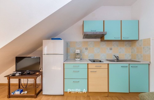 Nerezine Apartment | Apartment ALYA with large terrace and sea view 300m from the beach