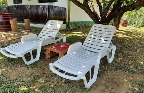 Durdevac Apartment | Apartment Amigo - Two Bedroom Apartment with Terrace and swimming pool