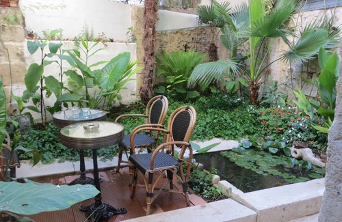 Thiers Apartment | apartment and quiet garden 2 steps from the old port, canebiere