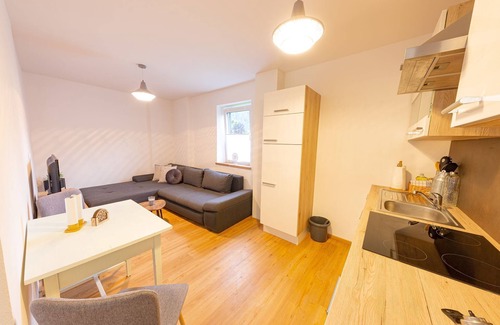 Lunz am See Apartment | Apartment Angermühle 50m2 mit Blick auf den Garten
