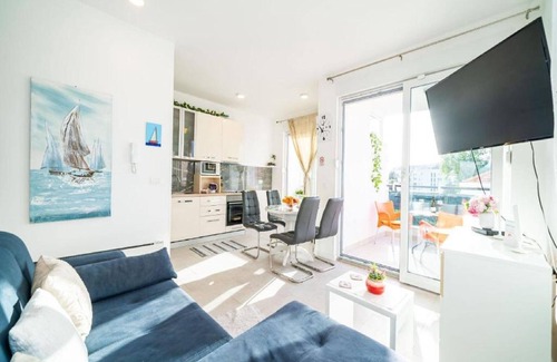 Lapad Apartment | Apartment Anka - One Bedroom Apartment with Terrace