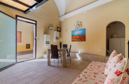 Alezio Apartment | Apartment 'Anna' with Wi-Fi and Air Conditioning