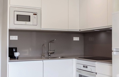 Cala'n Bosch Apartment | Apartment 'Apartamento Annuin' with Shared Pool, Wi-Fi and Air Conditioning