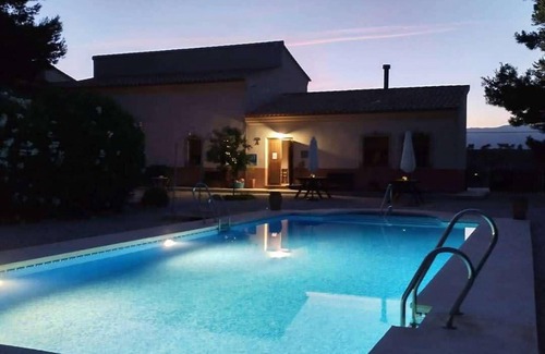 Velez Rubio Apartment | Apartment 'Apartamento Nispero' with Mountain View, Wi-Fi and Air Conditioning