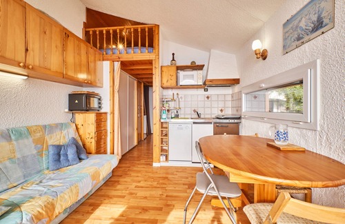 Saint-Honore Apartment | Apartment 'Appartement Avec Balcon St Honore'