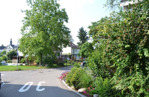 Allensbach Apartment | Apartment at Hegne Monastery, WLAN, terrace, lake 800 m, Constance 8 km