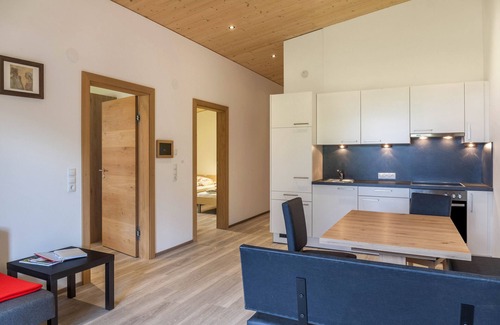 Obernberg am Brenner Apartment | Apartment 'Rehwiese' with Mountain View, Balcony and Wi-Fi