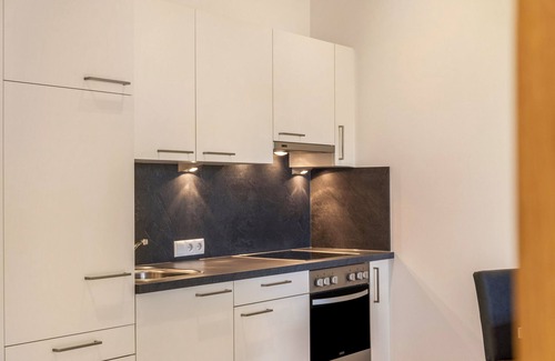 Obernberg am Brenner Apartment | Apartment 'Rehwiese' with Mountain View, Balcony and Wi-Fi