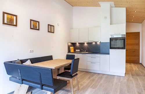 Obernberg am Brenner Apartment | Apartment 'Gamsberg' with Mountain View, Balcony and Wi-Fi