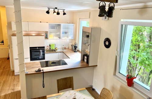 Rhein-Erft-Kreis District House | Apartment at the castle