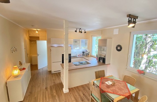 Rhein-Erft-Kreis District House | Apartment at the castle