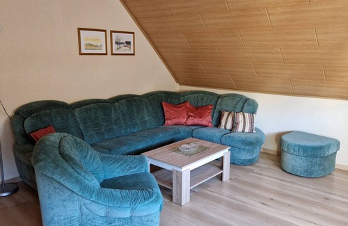 Radebeul Apartment | Apartment 'Auenweg' with Shared Pool, Shared Garden and Wi-Fi