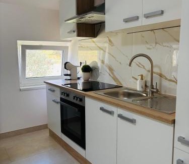 Ankaran Apartment | Apartment Aurora